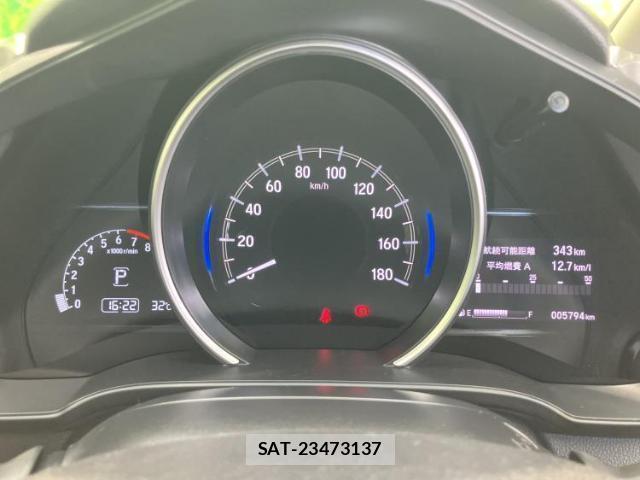 Honda FIT 2019-05 8330592-14