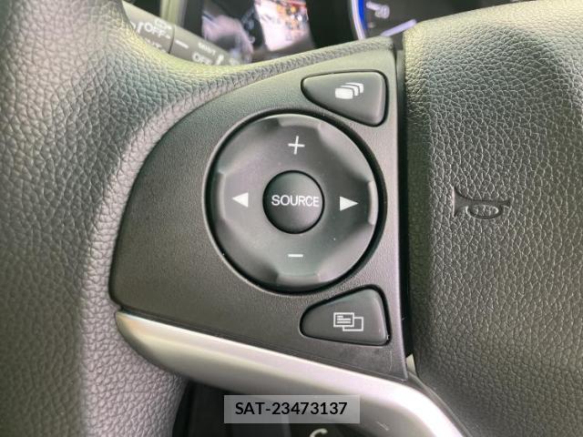 Honda FIT 2019-05 8330592-16