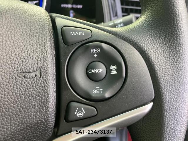 Honda FIT 2019-05 8330592-17