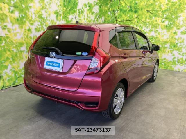 Honda FIT 2019-05 8330592-2