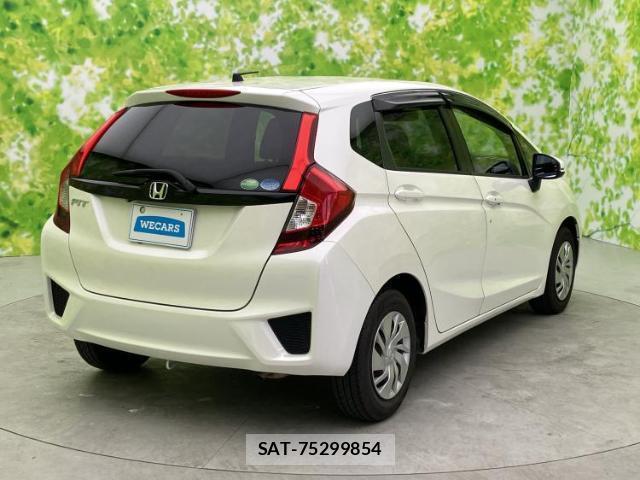 Honda FIT 2014-07 8330628-2