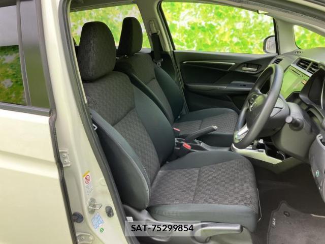Honda FIT 2014-07 8330628-3