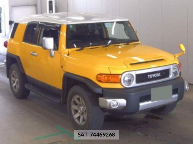 Toyota FJ CRUISER 2014-10 8328496-0