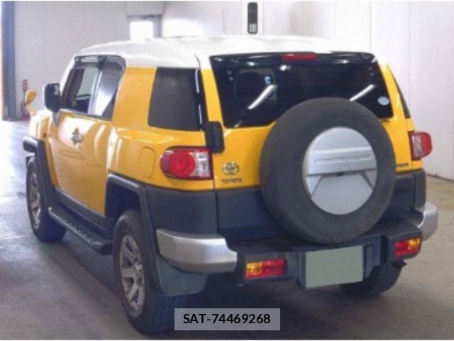 Toyota FJ CRUISER 2014-10 8328496-1