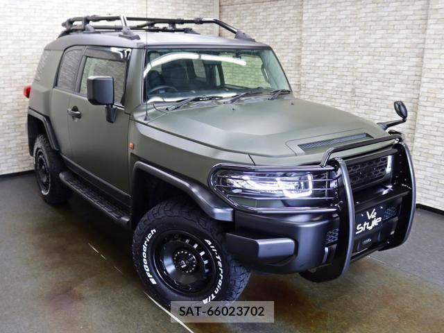 Toyota FJ CRUISER 2013-03 8328691-1