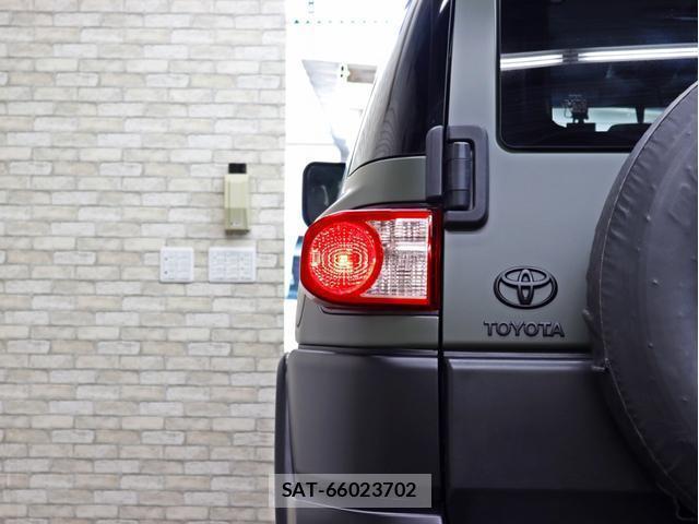 Toyota FJ CRUISER 2013-03 8328691-18