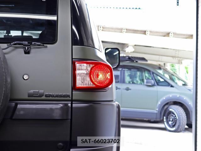 Toyota FJ CRUISER 2013-03 8328691-19