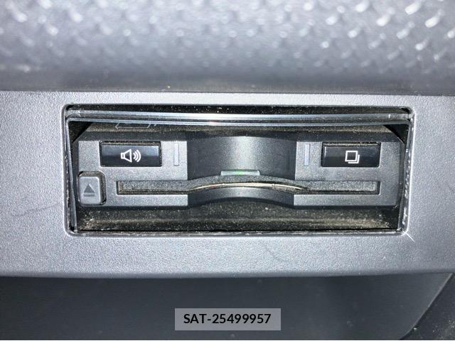 Mazda FLAIR CROSSOVER 2018-01 8330197-19