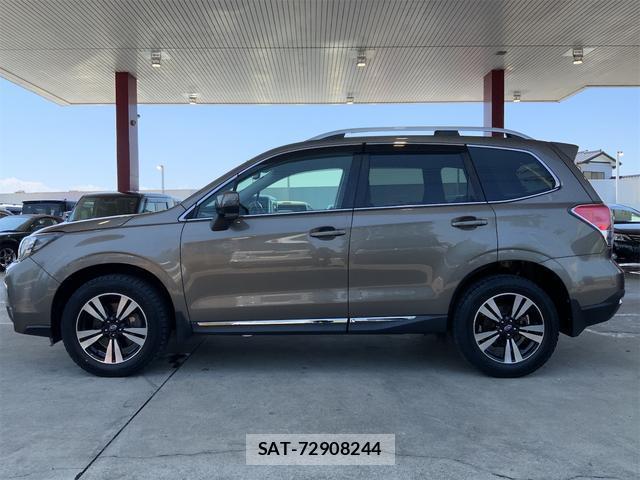 Subaru FORESTER 2017-01 8328607-4