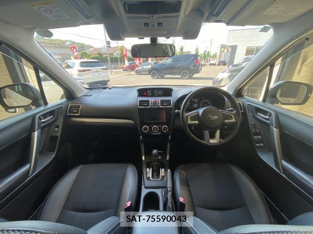 Subaru FORESTER 2017-10 8330033-2