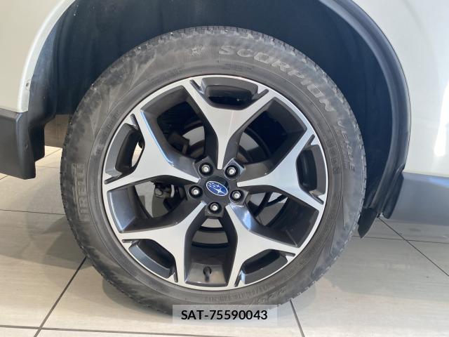 Subaru FORESTER 2017-10 8330033-8