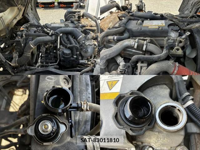 Isuzu FORWARD 2012-05 8330137-11
