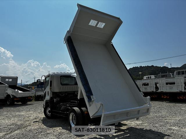 Isuzu FORWARD 2012-05 8330137-4