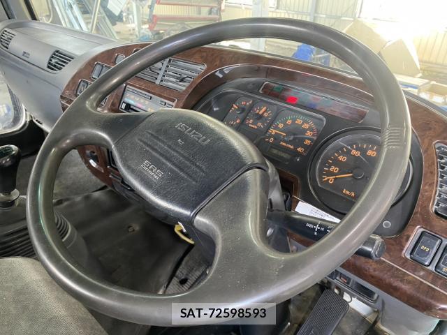Isuzu FORWARD 2006-12 8330674-12