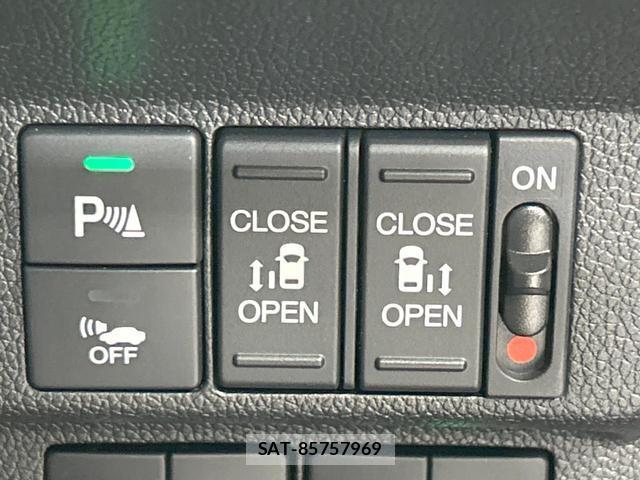 Honda FREED HYBRID 2018-07 8329039-6