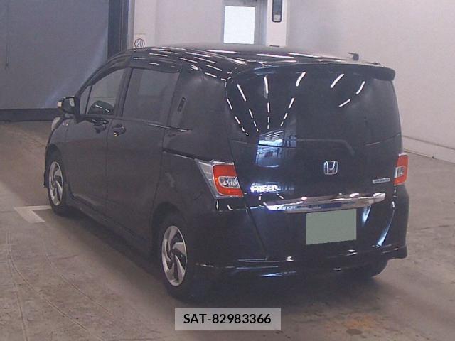 Honda FREED HYBRID 2014-06 8329095-1