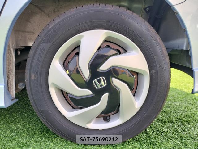 Honda FREED HYBRID 2014-07 8329136-15