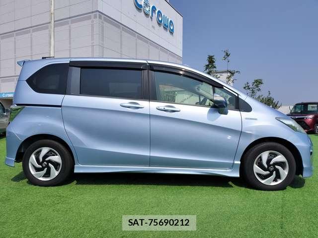 Honda FREED HYBRID 2014-07 8329136-19