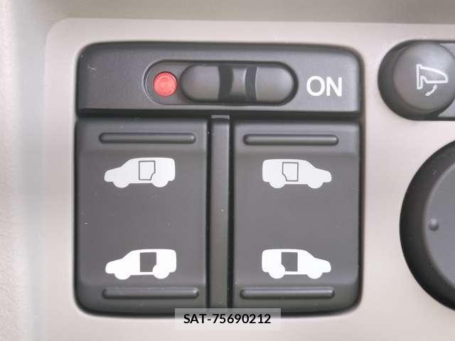 Honda FREED HYBRID 2014-07 8329136-5
