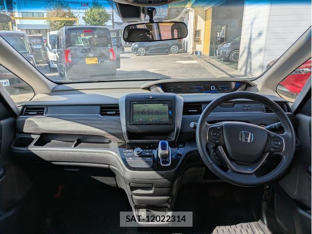 Honda FREED 2017-04 8329972-2