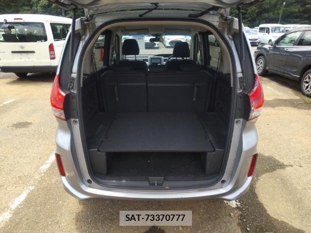 Honda FREED 2017-07 8328224-7