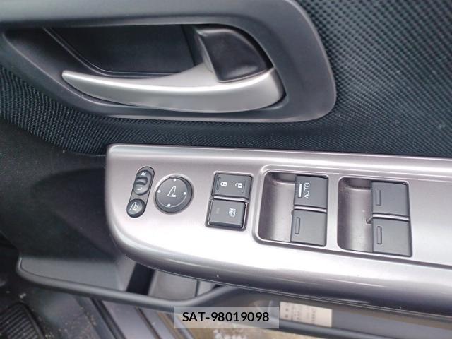 Honda FREED 2018-07 8330375-13