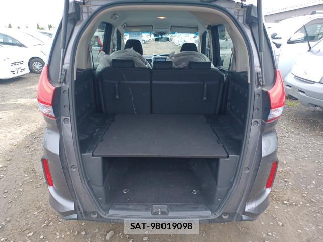Honda FREED 2018-07 8330375-7