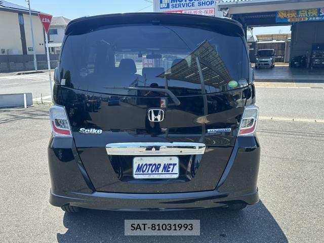 Honda FREED SPIKE 2014-01 8328034-13