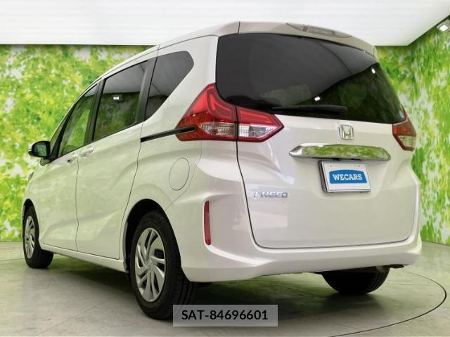 Honda FREED 2018-10 8327762-2