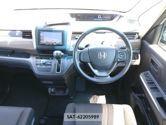 Honda FREED 2021-07 8328362-2