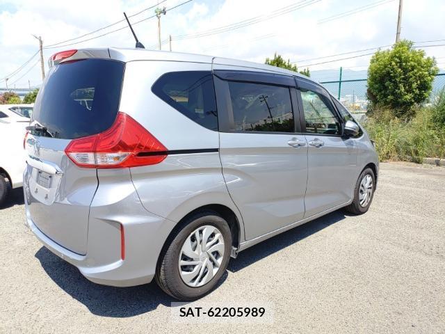 Honda FREED 2021-07 8328362-4