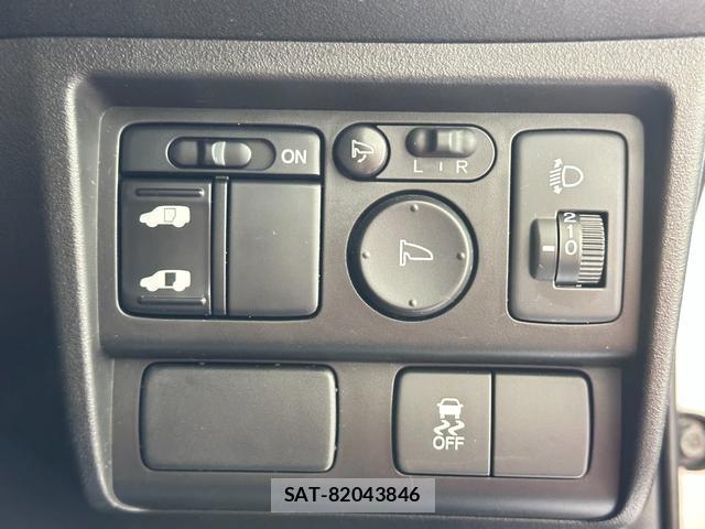 Honda FREED 2012-02 8329636-4
