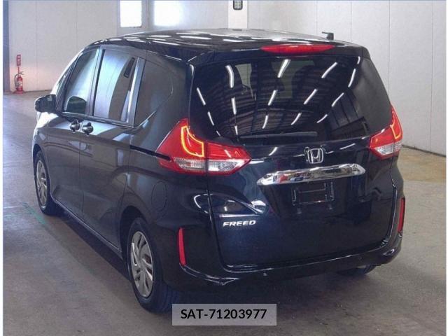 Honda FREED 2021-07 8330095-4
