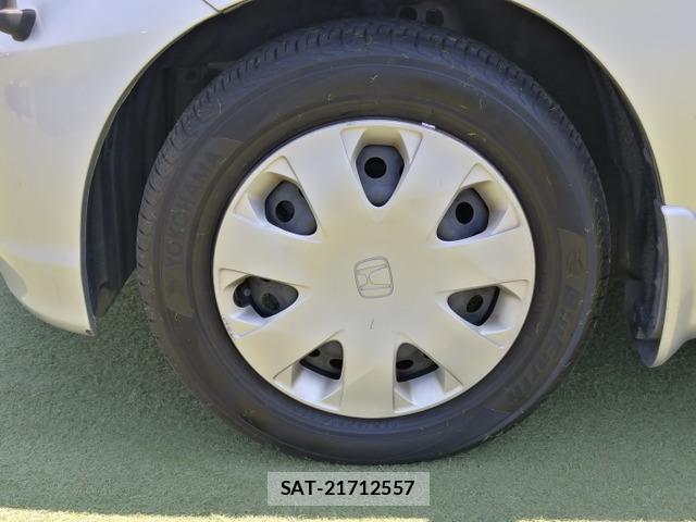 Honda FREED 2009-10 8330310-13