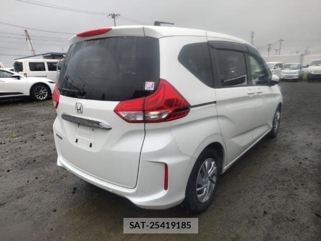 Honda FREED 2021-07 8330380-4