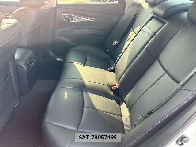 Nissan FUGA 2018-10 8329374-9
