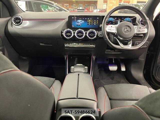 Mercedes Benz GLA-CLASS 2023-08 8329897-2