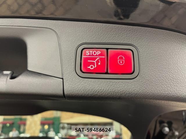 Mercedes Benz GLA-CLASS 2023-08 8329897-9