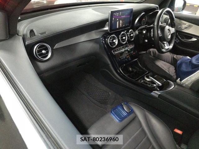 Mercedes Benz GLC-CLASS 2016-12 8328509-2