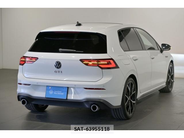 VolksWagen GOLF GTI 2024-02 8330118-13