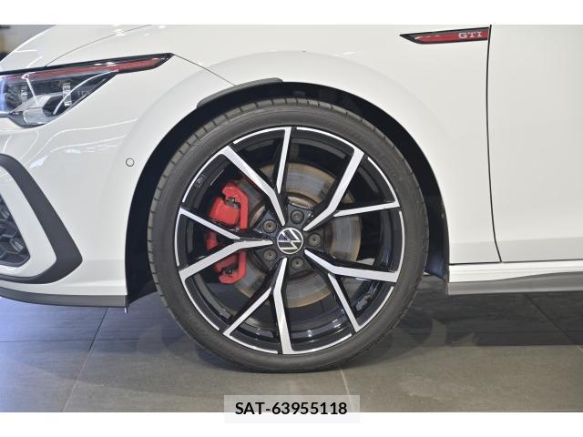 VolksWagen GOLF GTI 2024-02 8330118-8