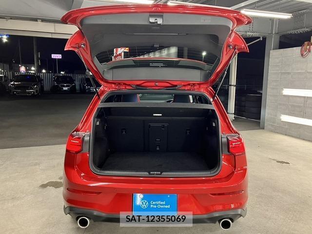 VolksWagen GOLF GTI 2022-06 8330121-16