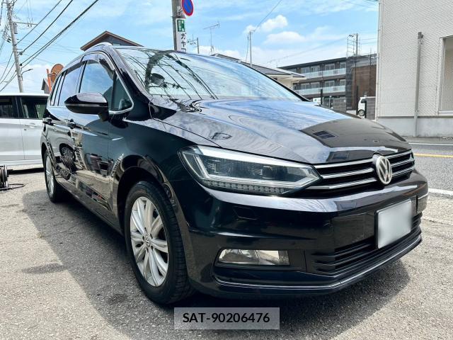 VolksWagen GOLF TOURAN 2016-01 8328773-1