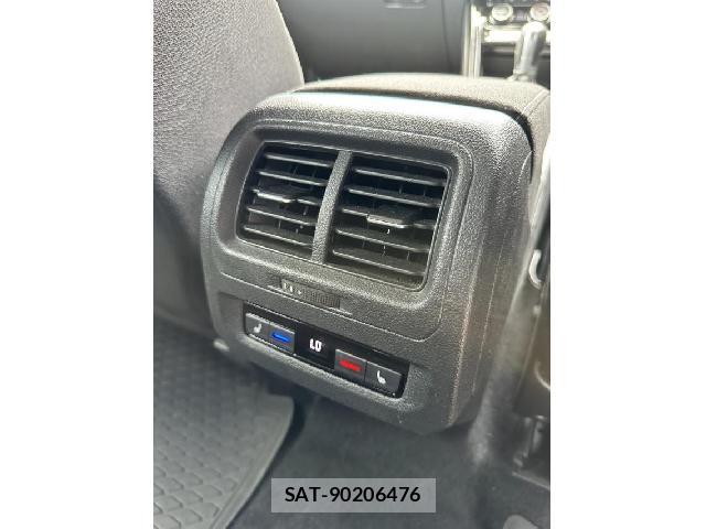 VolksWagen GOLF TOURAN 2016-01 8328773-8
