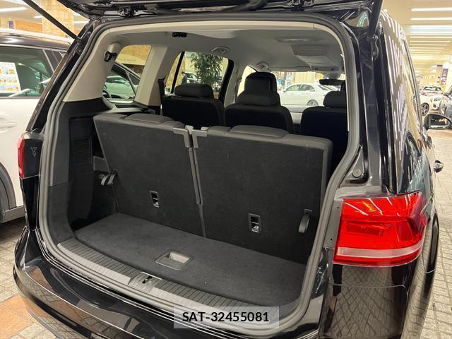 VolksWagen GOLF TOURAN 2021-11 8329895-6