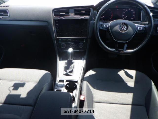 VolksWagen GOLF 2019-07 8328492-2