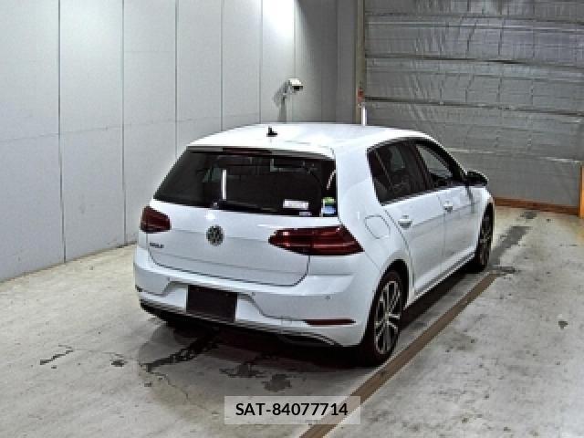 VolksWagen GOLF 2019-07 8328492-4