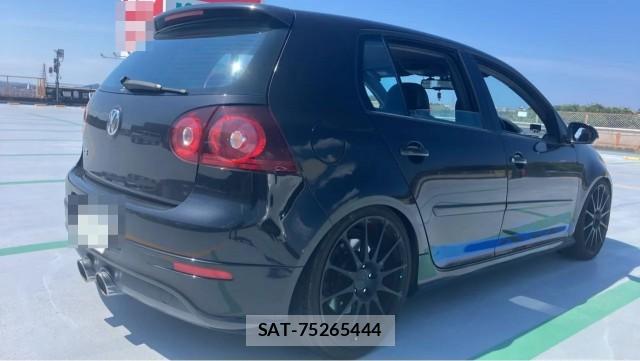 VolksWagen GOLF 2006-11 8329282-12