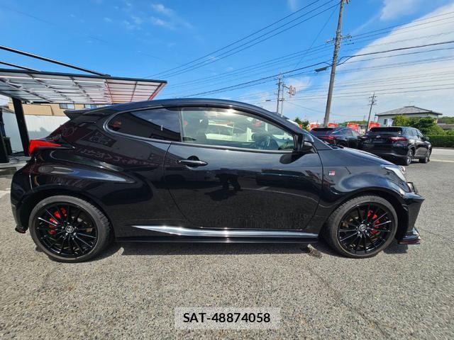 Toyota Gr Yaris 2023-02 8329007-11