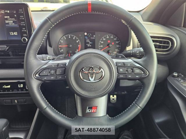 Toyota Gr Yaris 2023-02 8329007-2